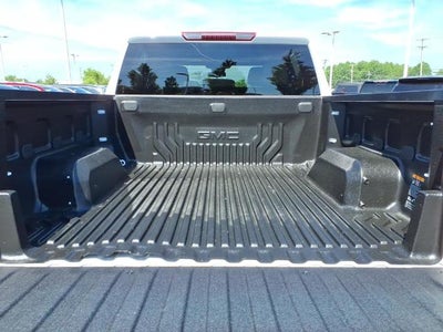 2024 GMC Sierra 1500 Crew Cab Short Box 4-Wheel Drive Elevation 3VL