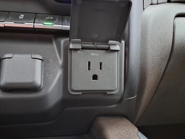 2021 GMC Sierra 1500 Crew Cab Short Box 4-Wheel Drive Denali