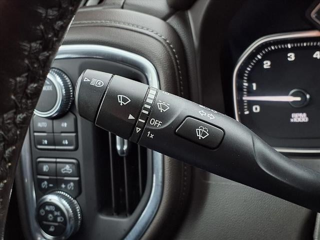 2021 GMC Sierra 1500 Crew Cab Short Box 4-Wheel Drive Denali