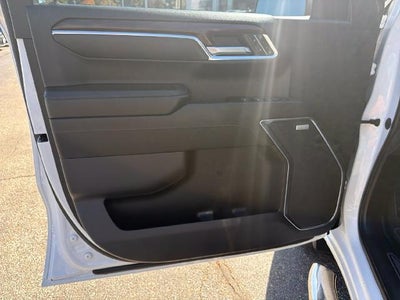 2023 GMC Sierra 1500 Crew Cab Short Box 4-Wheel Drive SLT