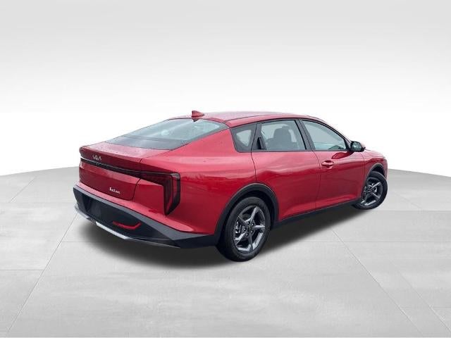 2025 Kia K4 LXS FWD