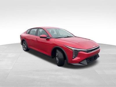 2025 Kia K4 LXS FWD
