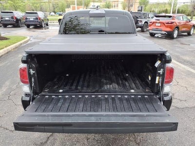 2023 Toyota Tacoma 4WD SR Double Cab 5' Bed V6 AT (GS)