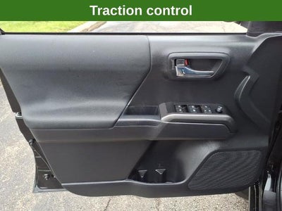 2023 Toyota Tacoma 4WD SR Double Cab 5' Bed V6 AT (GS)