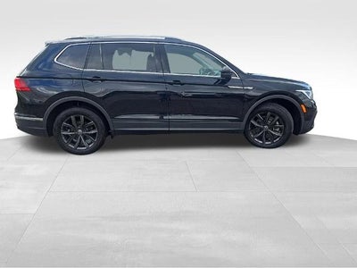 2024 Volkswagen Tiguan 2.0T SE 4MOTION
