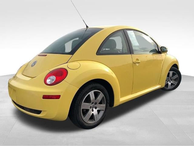 2006 Volkswagen New Beetle Coupe 2dr 2.5L Manual Coupe
