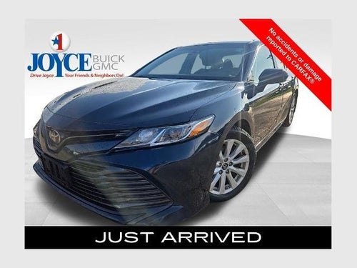 2018 Toyota Camry LE Auto (SE)