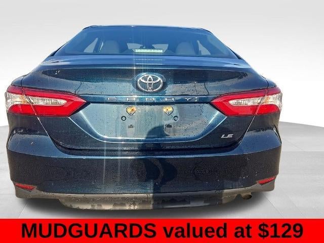 2018 Toyota Camry LE Auto (SE)