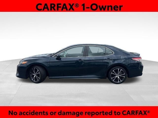 2018 Toyota Camry LE Auto (SE)