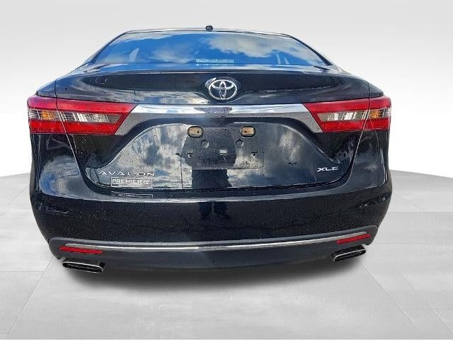 2017 Toyota Avalon XLE (SE)