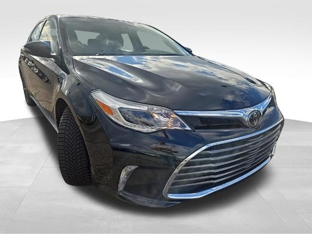 2017 Toyota Avalon XLE (SE)