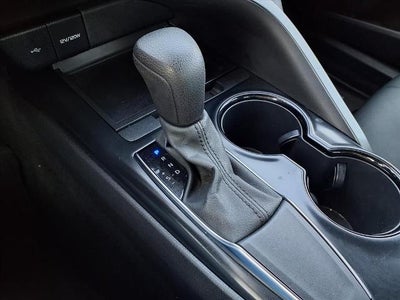 2020 Toyota Camry LE Auto (SE)