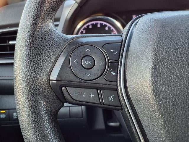 2020 Toyota Camry LE Auto (SE)