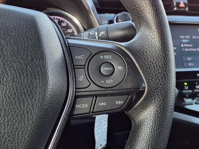 2020 Toyota Camry LE Auto (SE)