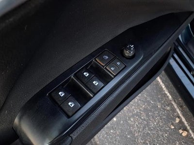 2020 Toyota Camry LE Auto (SE)