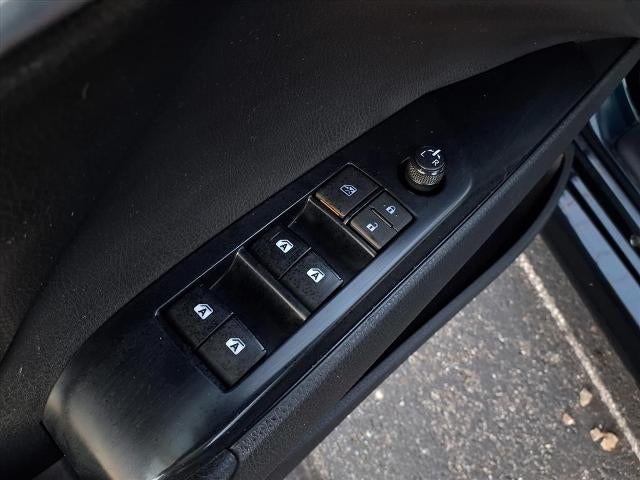 2020 Toyota Camry LE Auto (SE)