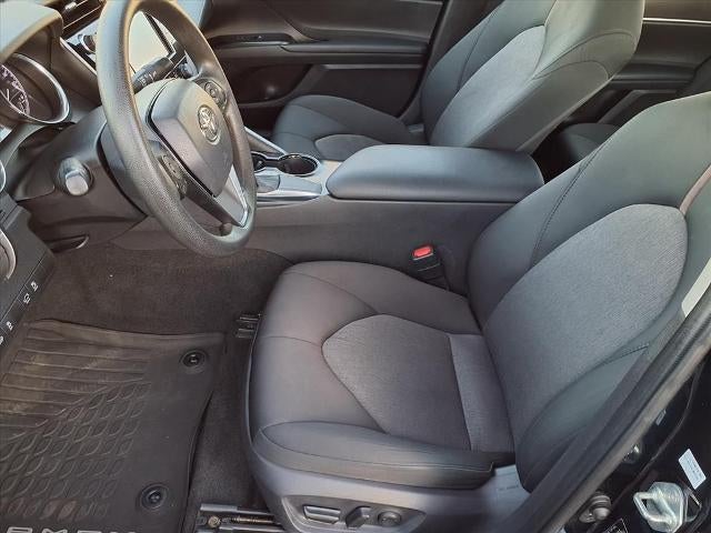 2020 Toyota Camry LE Auto (SE)