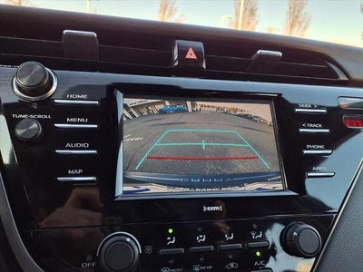 2020 Toyota Camry LE Auto (SE)