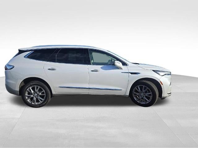 2024 Buick Enclave Essence FWD