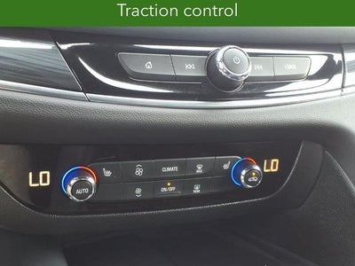 2024 Buick Enclave Essence FWD
