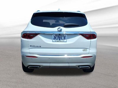 2024 Buick Enclave Essence FWD