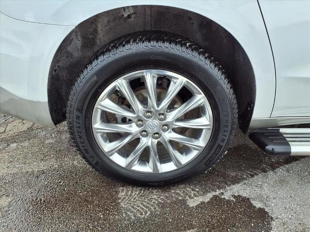 2021 Buick Enclave Essence FWD