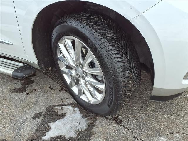 2021 Buick Enclave Essence FWD