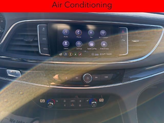 2021 Buick Enclave Essence AWD