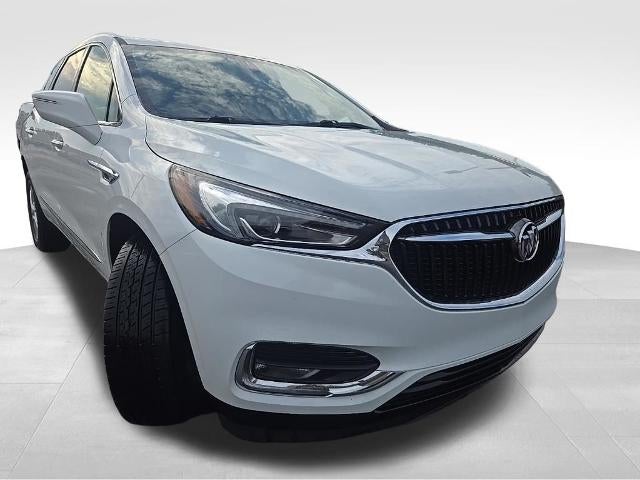 2019 Buick Enclave Essence AWD