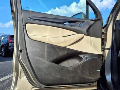 2020 Buick Enclave Essence AWD