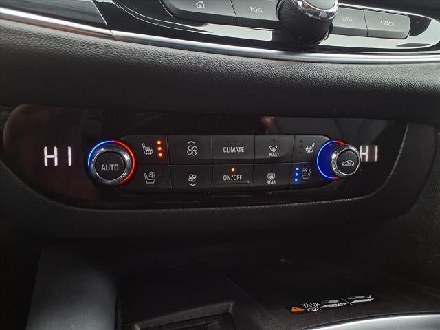 2023 Buick Enclave Premium AWD