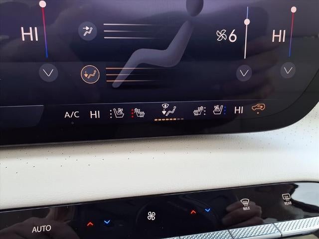 2025 Buick Enclave 4dr Avenir