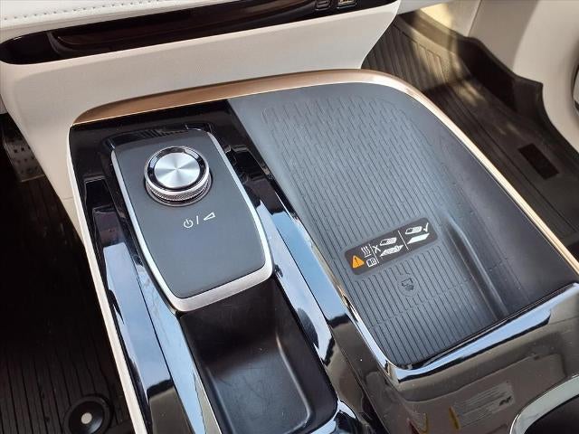 2025 Buick Enclave 4dr Avenir