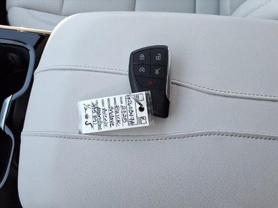 2025 Buick Enclave 4dr Avenir