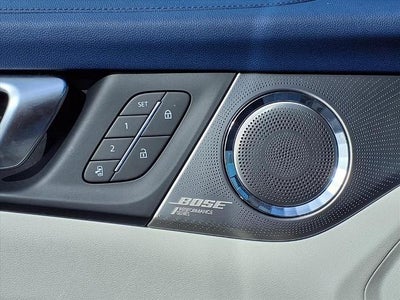 2025 Buick Enclave 4dr Avenir