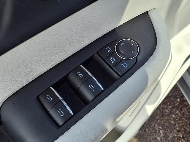 2025 Buick Enclave 4dr Avenir