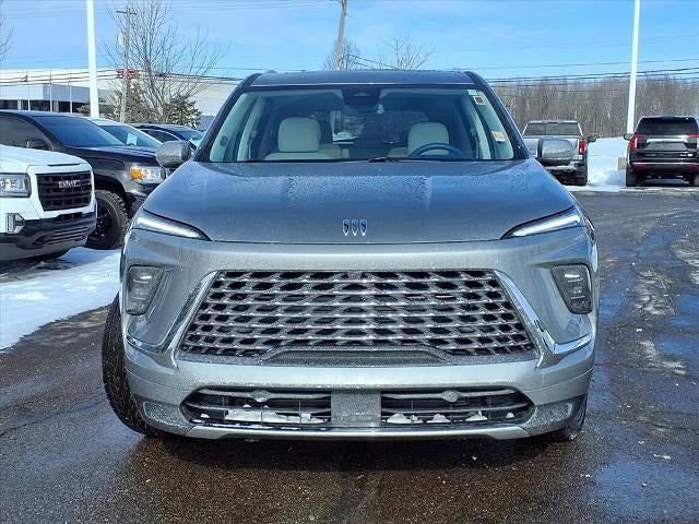 2025 Buick Enclave 4dr Avenir