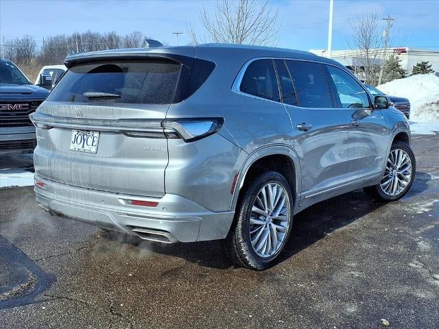 2025 Buick Enclave 4dr Avenir