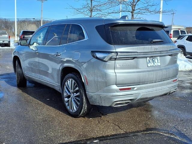 2025 Buick Enclave 4dr Avenir