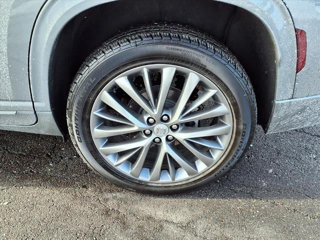 2025 Buick Enclave 4dr Avenir