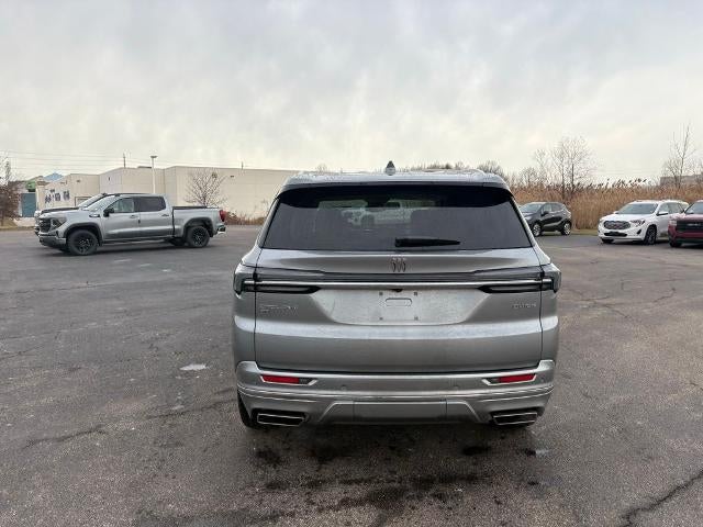 2025 Buick Enclave 4dr Avenir