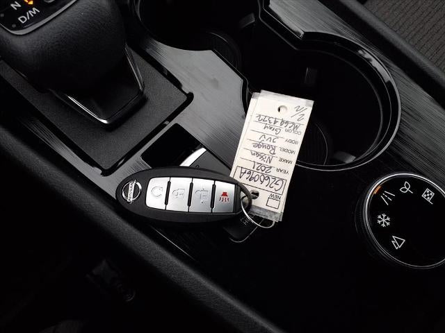 2021 Nissan Rogue AWD SV