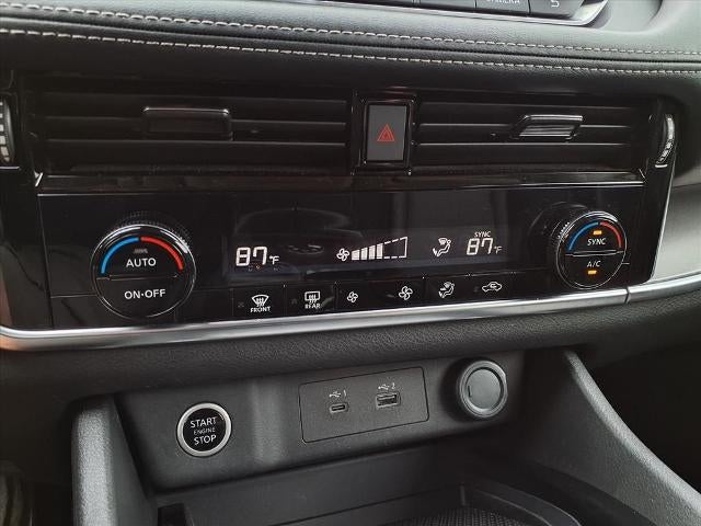 2021 Nissan Rogue AWD SV