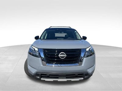2023 Nissan Pathfinder Platinum 4WD