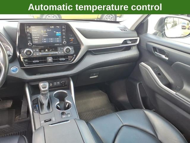 2022 Toyota Highlander Hybrid XLE AWD (Natl)