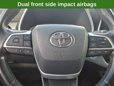 2022 Toyota Highlander Hybrid XLE AWD (Natl)