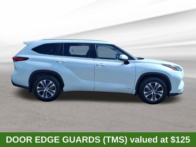 2022 Toyota Highlander Hybrid XLE AWD (Natl)