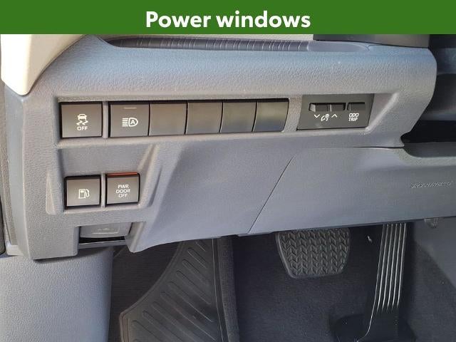 2024 Toyota Sienna XLE Autono-MaaS FWD 7-Passenger (Natl)