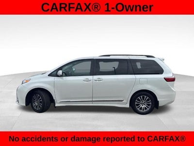 2018 Toyota Sienna XLE Auto Access Seat FWD 7-Passenger (GS)