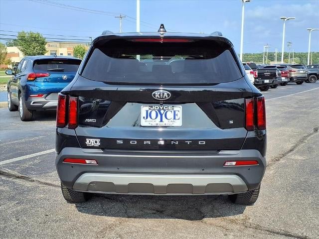 2021 Kia Sorento S AWD
